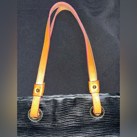 Dooney & Bourke Black Leather Grommet Shopper style - Picture 7 of 11